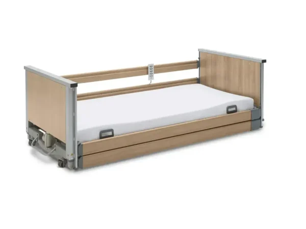 ⁦מיטה סיעודית חשמלית - Lenus-low-height⁩ – תמונה ⁦2⁩